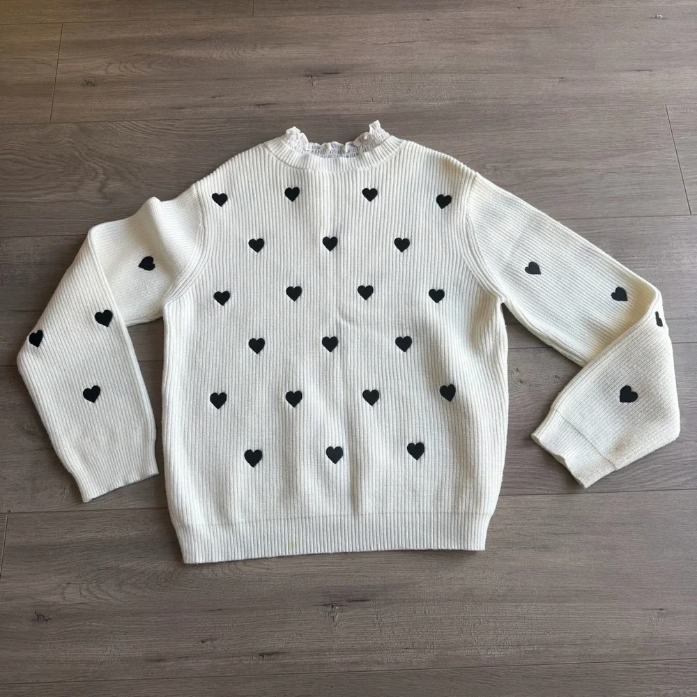 Anthropologie Ruffled Collar Heart Embroidered Sweater White & Black - size medi
